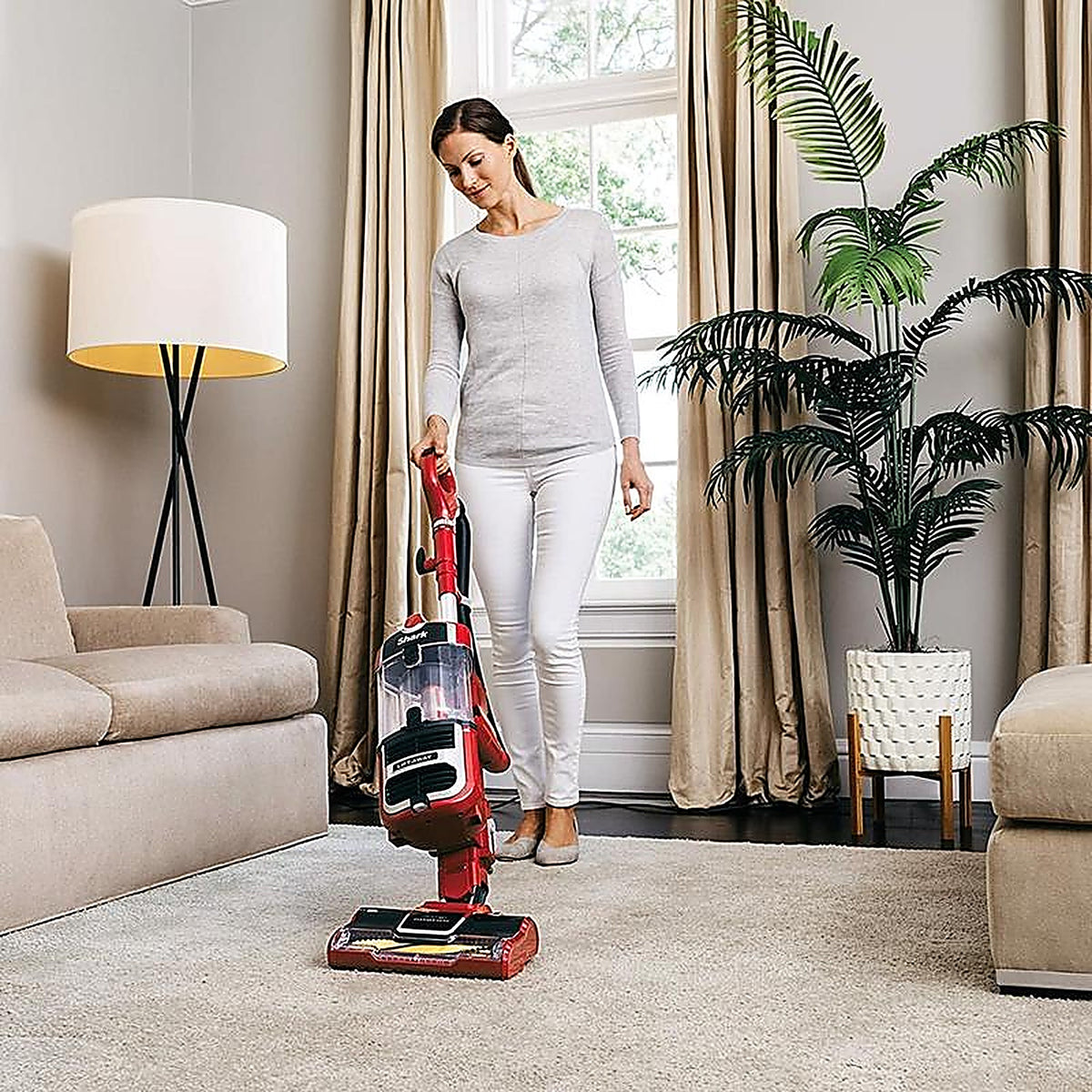 Shark - ZU561 - Navigator Bagless Corded Hepa Filter Carpet Sweeper
