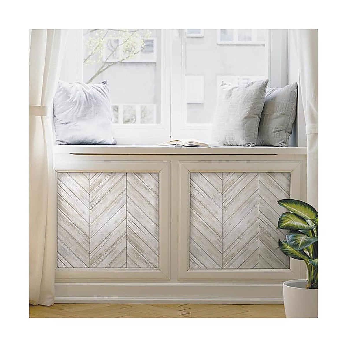 RoomMates - RMK11453WPZ - 20.5 In. W X 198 In. L Peel and Stick Wallpaper