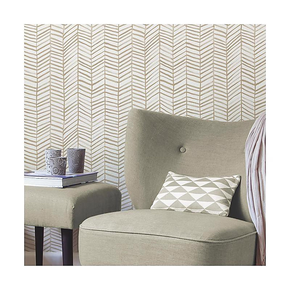 RoomMates - RMK11634WPZ - 20.5 In. W X 198 In. L Peel and Stick Wallpaper