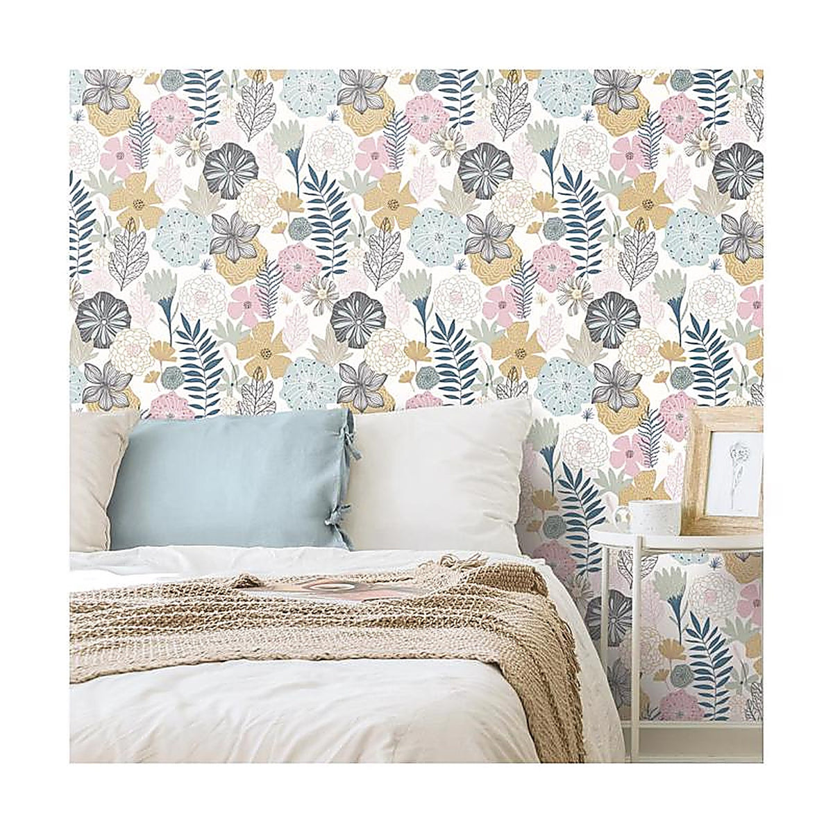 RoomMates - RMK11328WPZ - 20.5 In. W X 198 In. L Peel and Stick Wallpaper