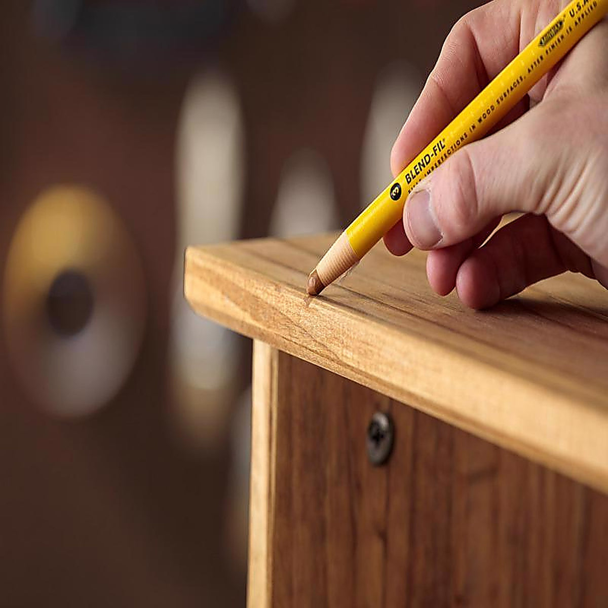 Minwax 110066666 Blend-Fil No. 6 Cherry, Chestnut, English Chestnut, Red Walnut Wood Pencil 1 oz