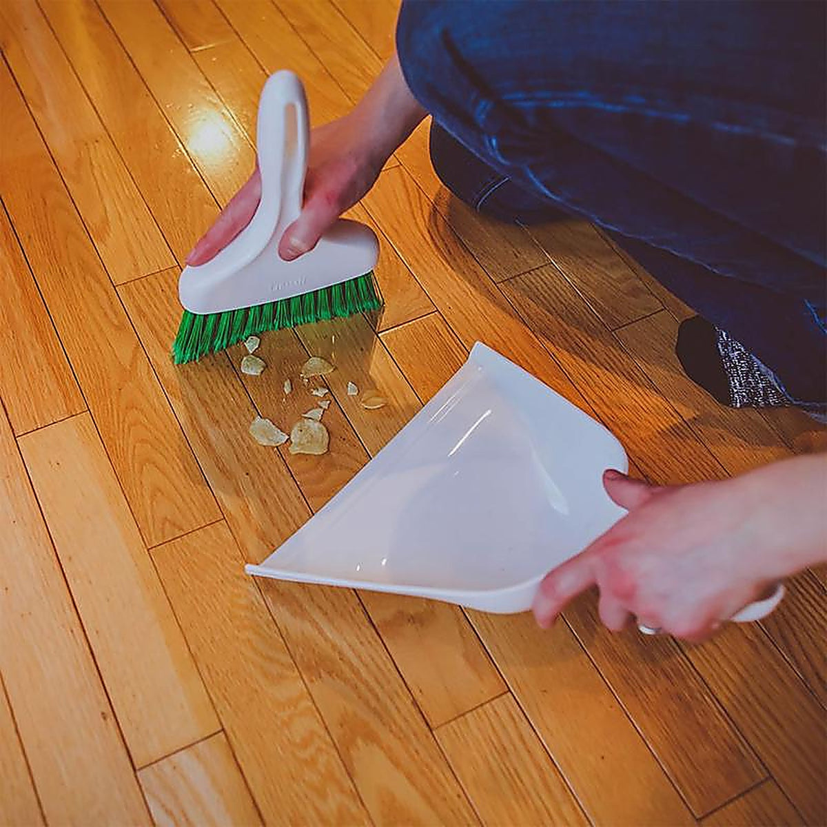 Libman 1031 7 in. W Soft Recycled PET Dust Pan with Whisk Broom