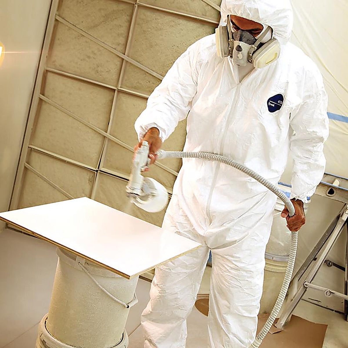 Dupont - 141222/12 - Tyvek Coverall with Hood and Boots White L 1 Pack