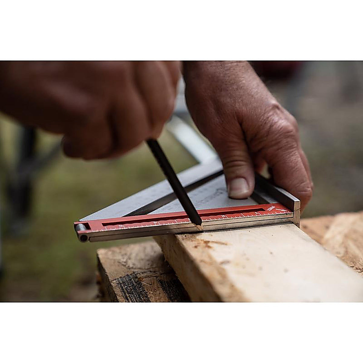 Crescent - LSSP6-07 - Lufkin 12.52 In. L X 1.2 In. H Aluminum Extendable 2-In-1 Layout Tool