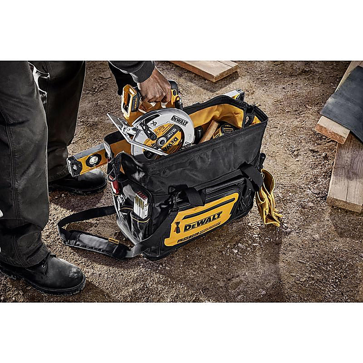 DeWalt - DWST560104 - Ballistic Nylon All-Purpose Tool Bag 33 Pocket Black/Yellow 1 Piece