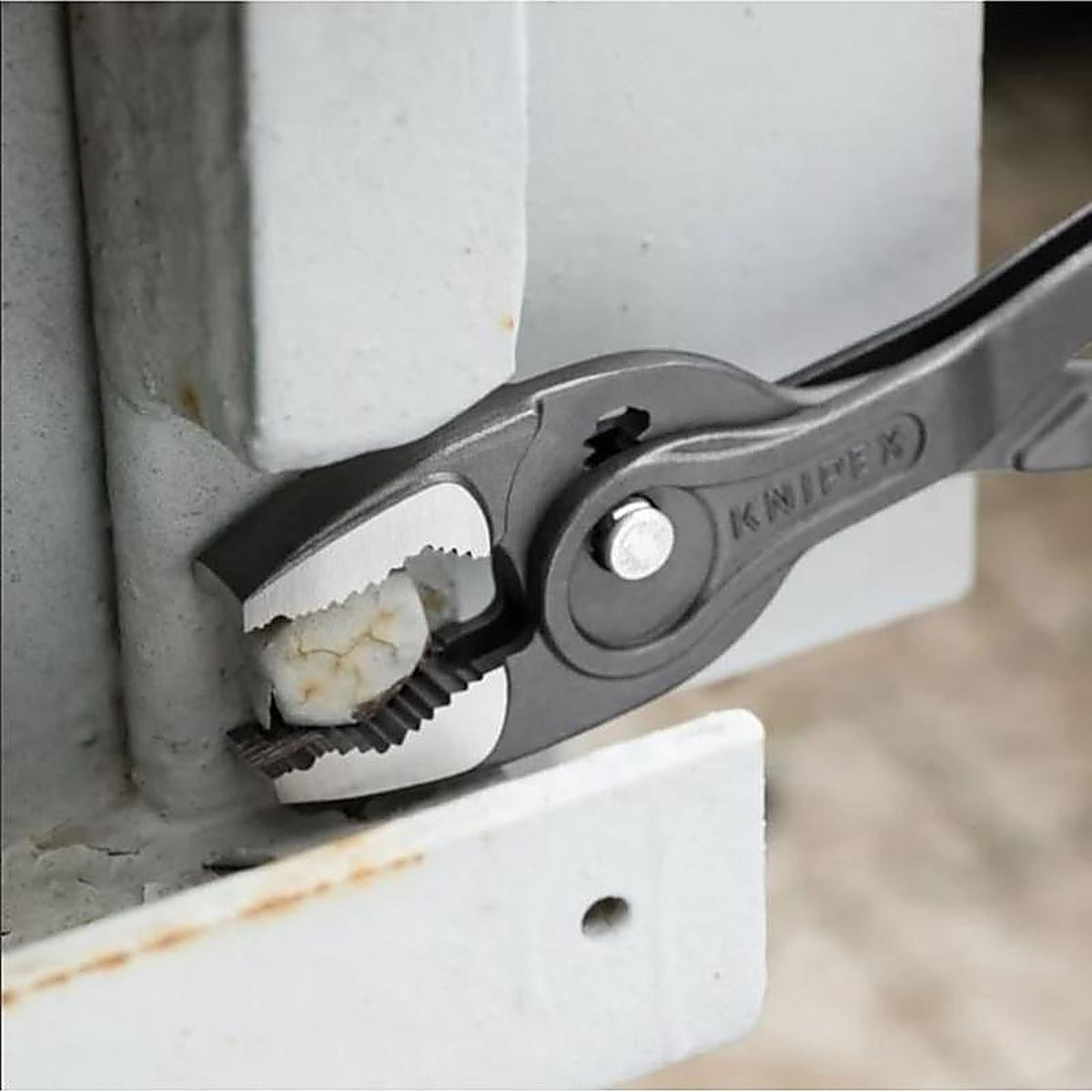 Knipex - 82 01 250 SBA - 10 In. Chrome Vanadium Steel Twingrip Slip Joint Pliers