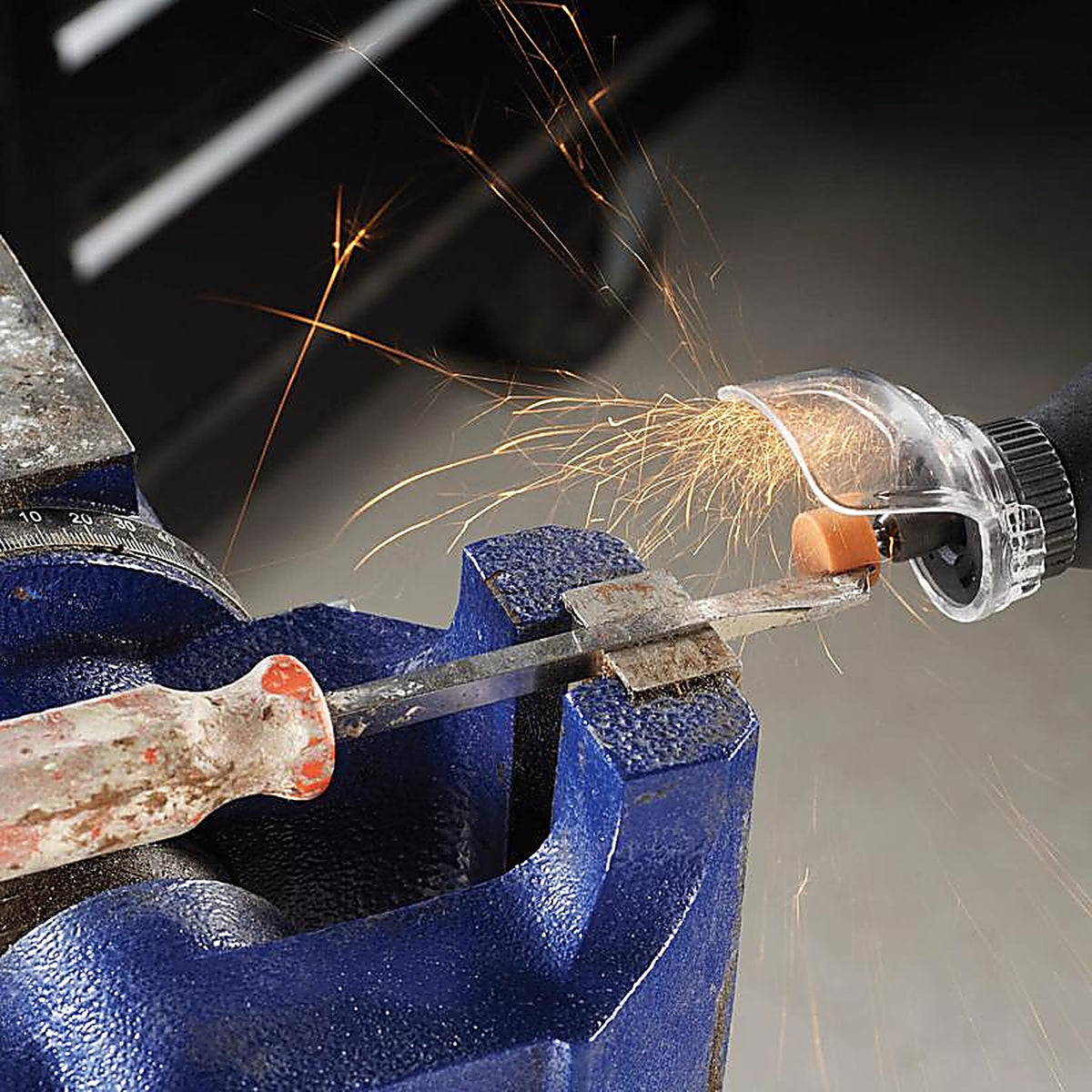 Dremel - 8193 - 5/8 In. D X 1 In. L Aluminum Oxide Grinding Stone Cylinder 35000 Rpm 1 Piece