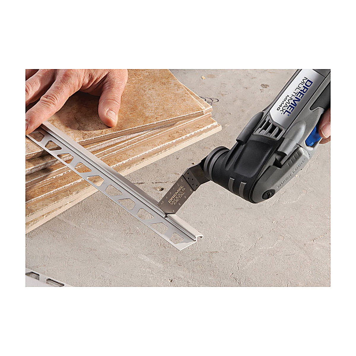 Dremel - MM482 - Multi-Max 1-1/4 In. Bi-Metal Wood and Metal Flush Cut Blade 1 Pack