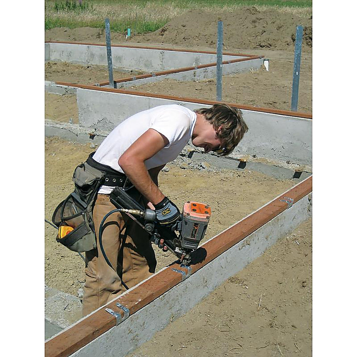 Simpson Strong-Tie - N8HDGPT500 - 1-1/2 In. L Paper Strip Hot-Dip Galvanized Structural-Connector Nails 33 Deg 500