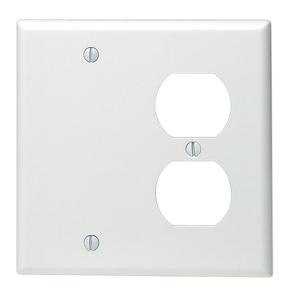 Leviton - 88008-000 - White 2 Gang Thermoset Plastic Blank/Duplex Wall Plate 1 Pack