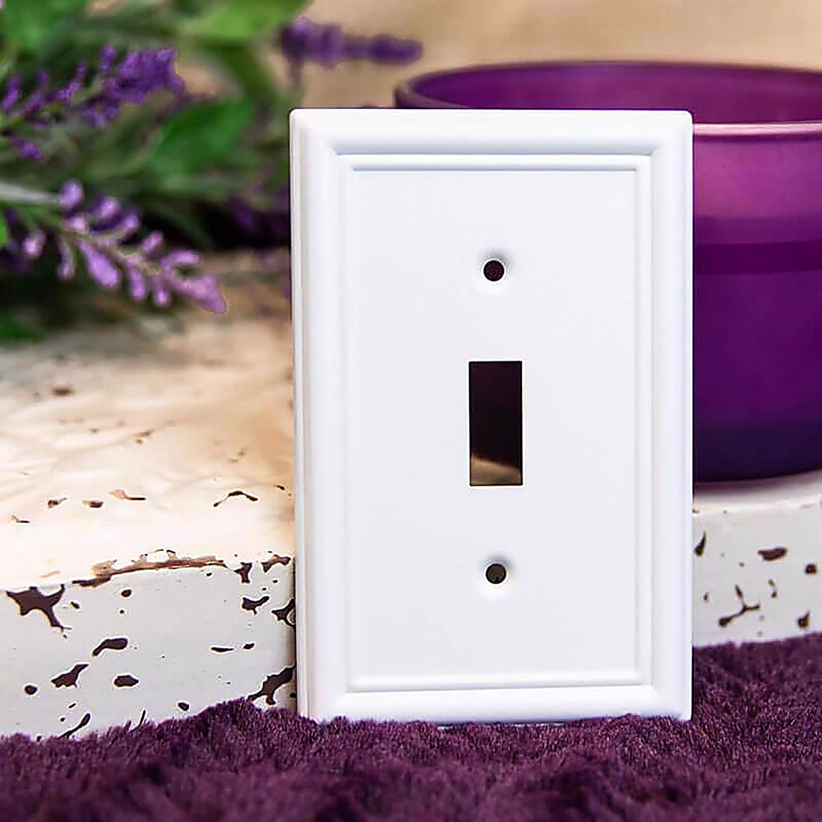Amerelle 149TDW Chelsea White 2 gang Stamped Steel Duplex/Toggle Wall Plate 1/Pack