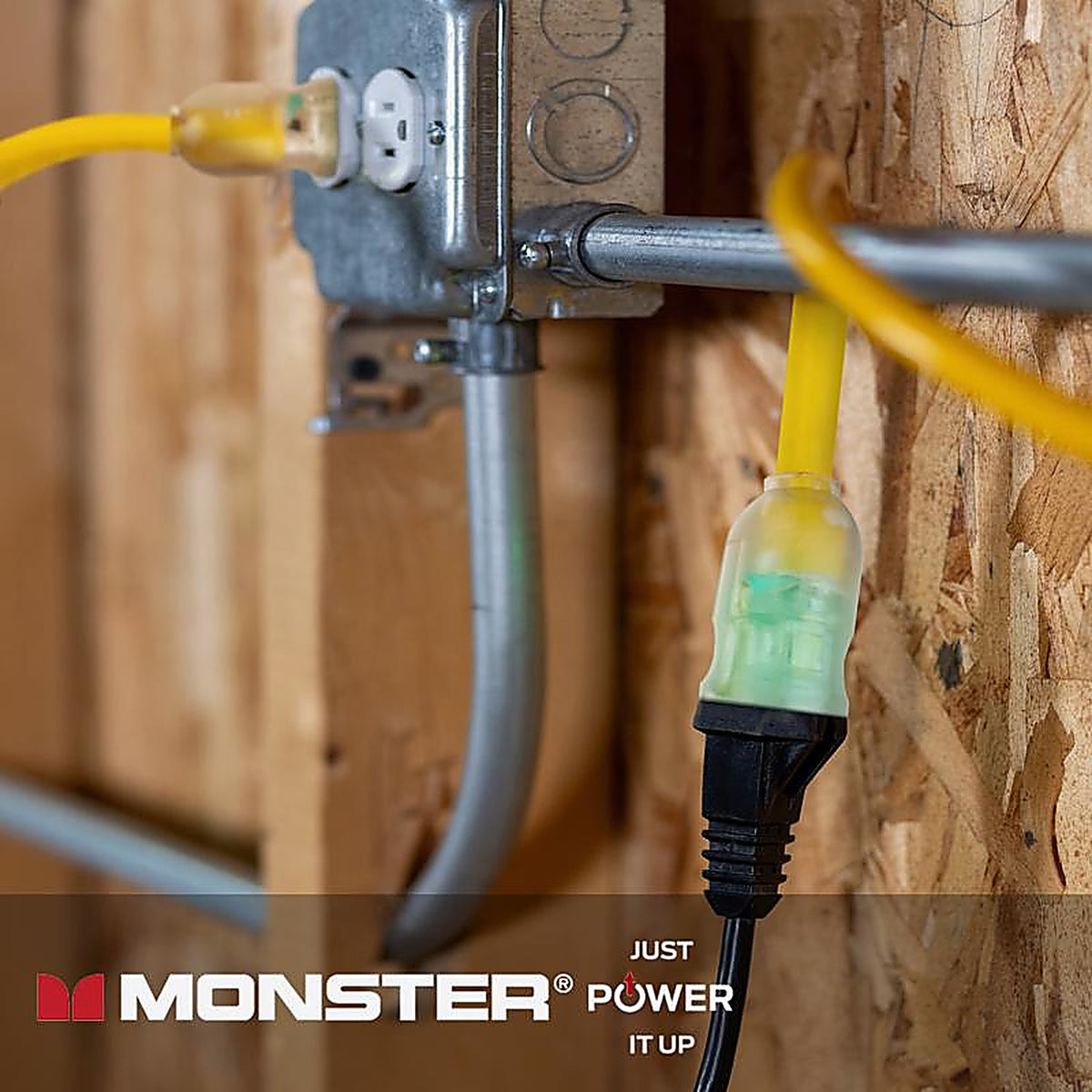 Monster - 1517 - Just Power It Up Outdoor 100 Ft. L Yellow Extension Cord 10/3 Sjtw