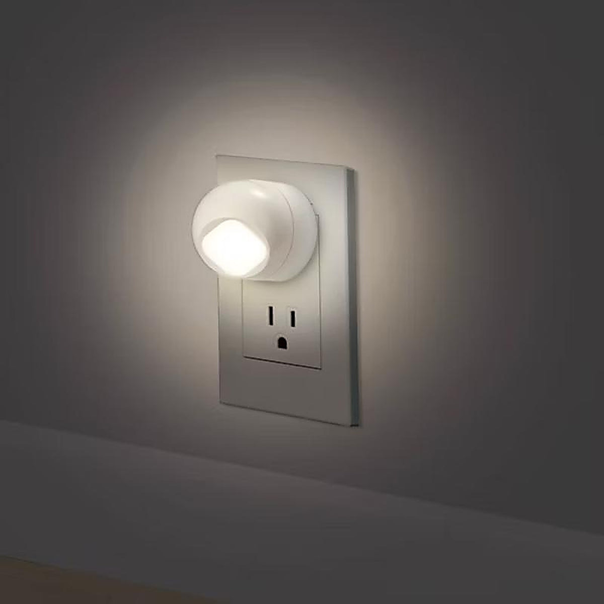 Globe Electric - 89872 - Automatic Plug-In LED Nightlight w/Sensor