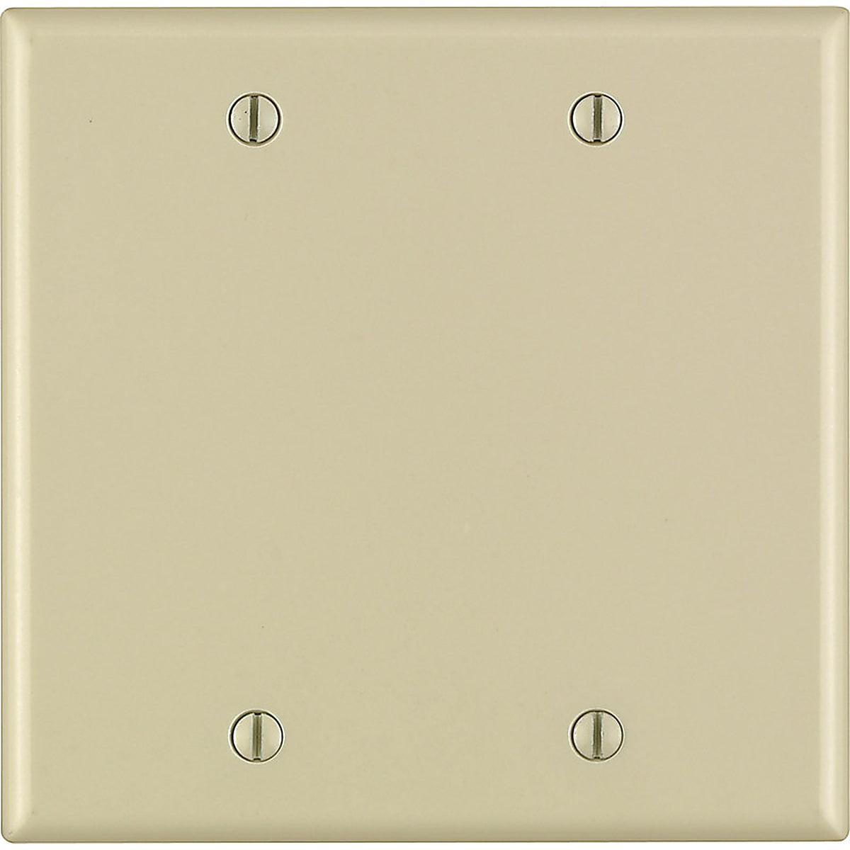 Leviton 86025-000 Ivory 2 gang Thermoset Plastic Blank Wall Plate 1/Pack