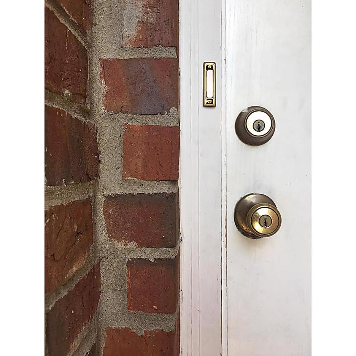 Heath Zenith SL-711-02 Polished Brass Plastic Wired Pushbutton Doorbell