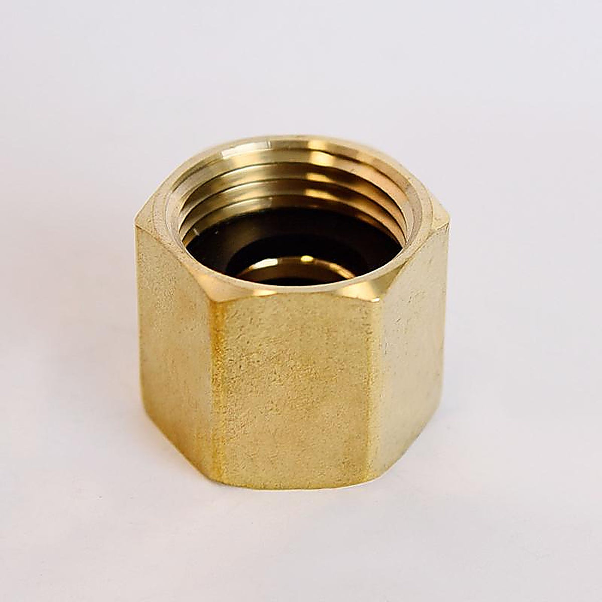 ATC - 6JC126301511026 - Brass 3/4 In. D X 3/4 In. D Hose Adapter 1 Pack