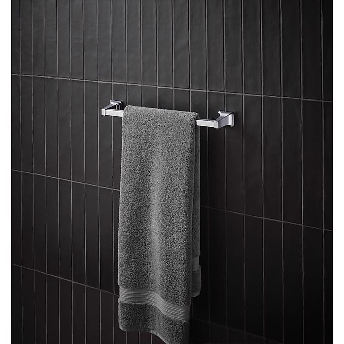 OakBrook - BH-OB3018CH - Collection Chrome Towel Bar 18 In. L Die Cast Zinc