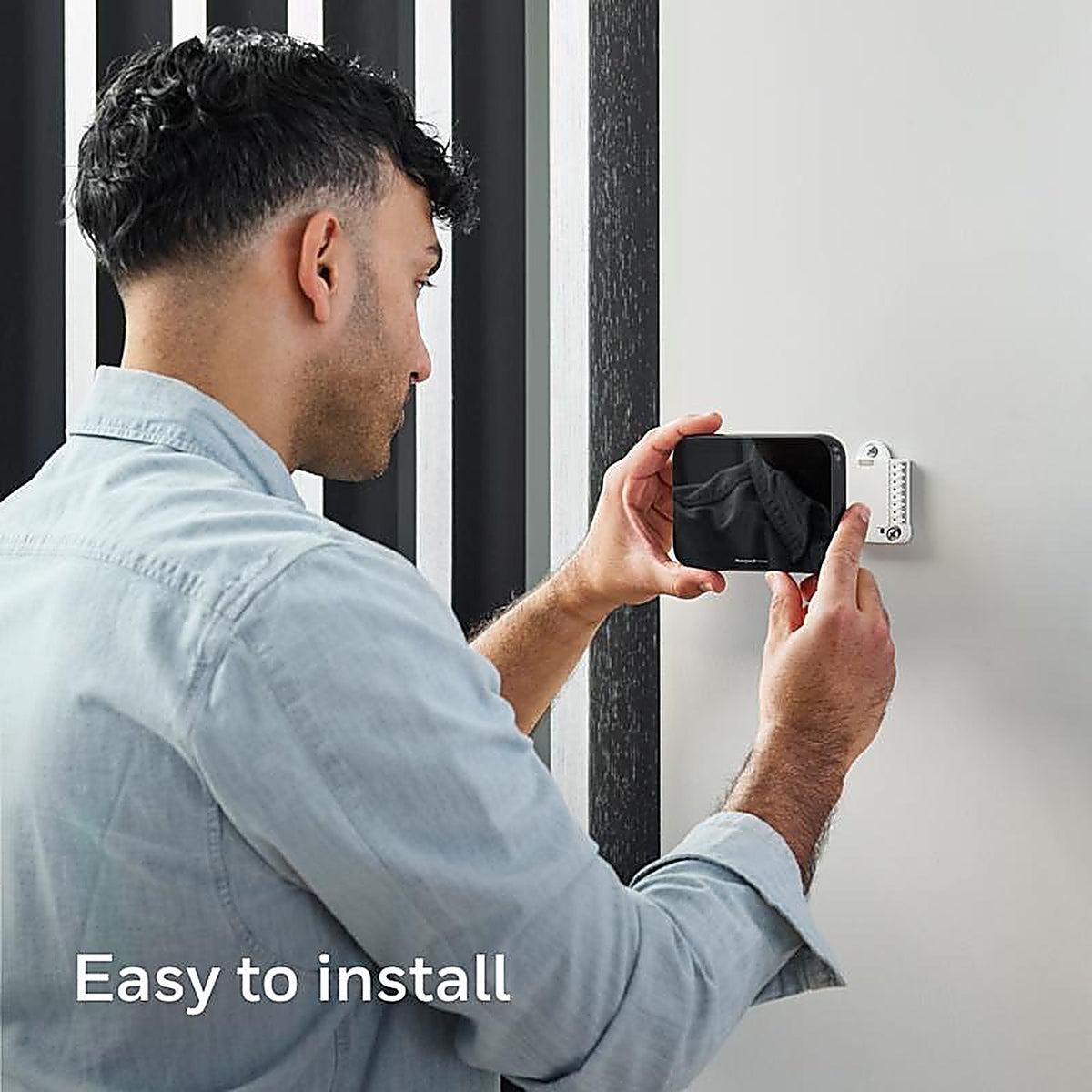 Honeywell - X8VMC8B/W - Home X8s Built in Wifi Heating and Cooling Touch Screen Smart-Enabled Programmable Thermos