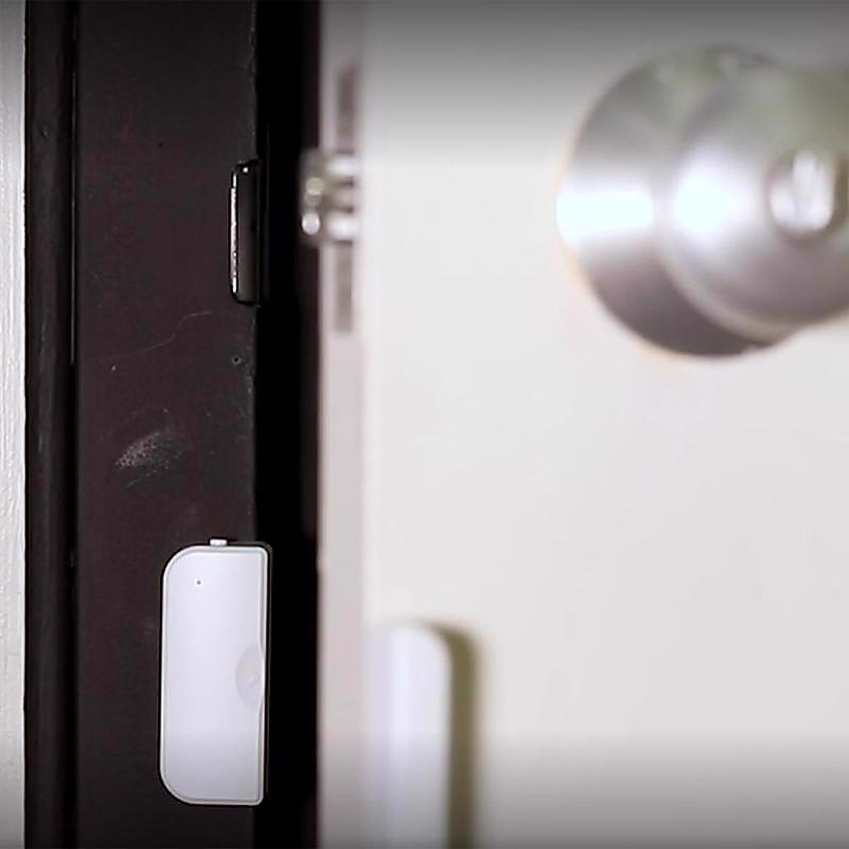 Feit Electric MOT/DOORWIFIBAT Battery Powered Indoor White Door and Window Sensor