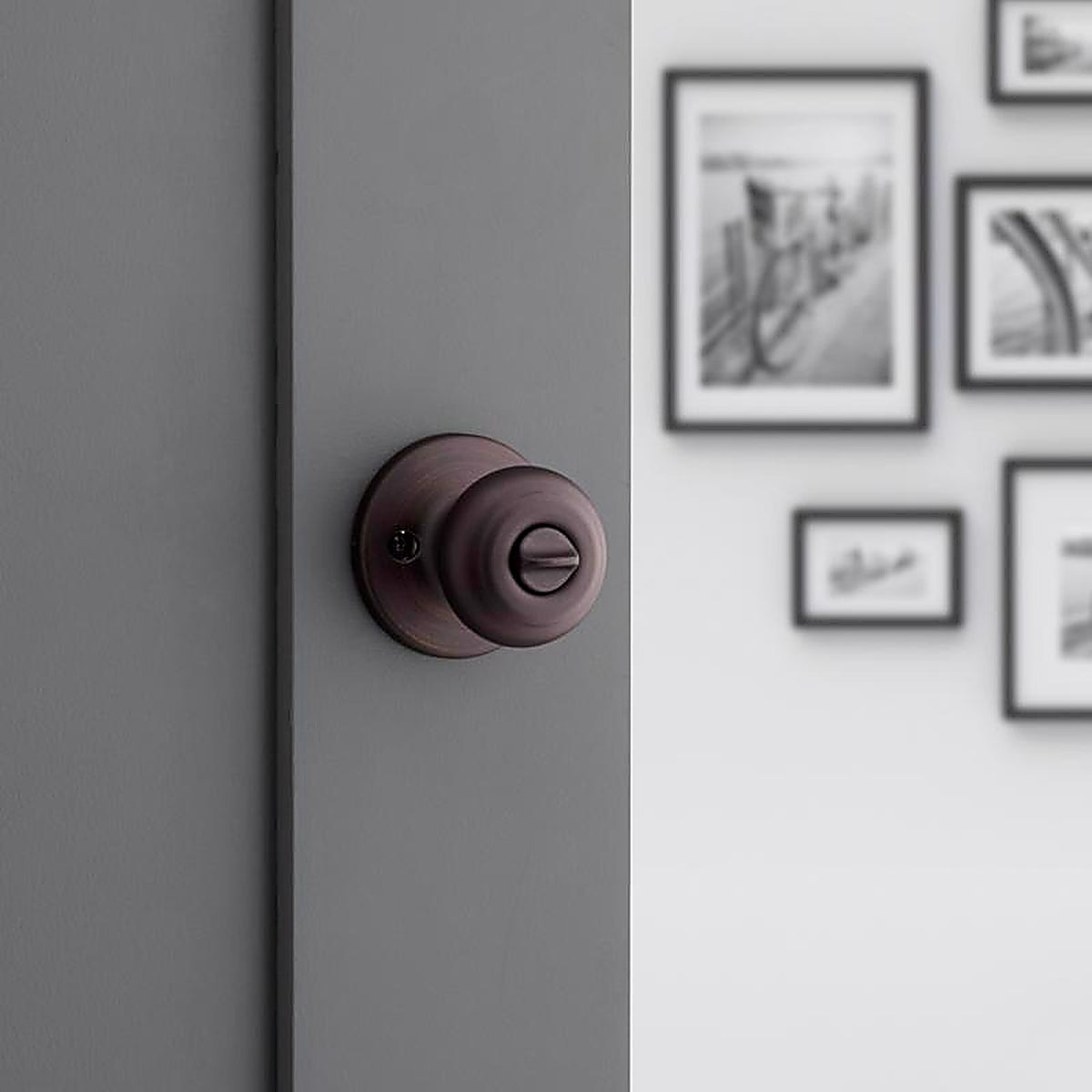 Kwikset - 94002-956 - Smartkey Security Cove Venetian Bronze Entry Door Knob Kw1 2-3/4 In.