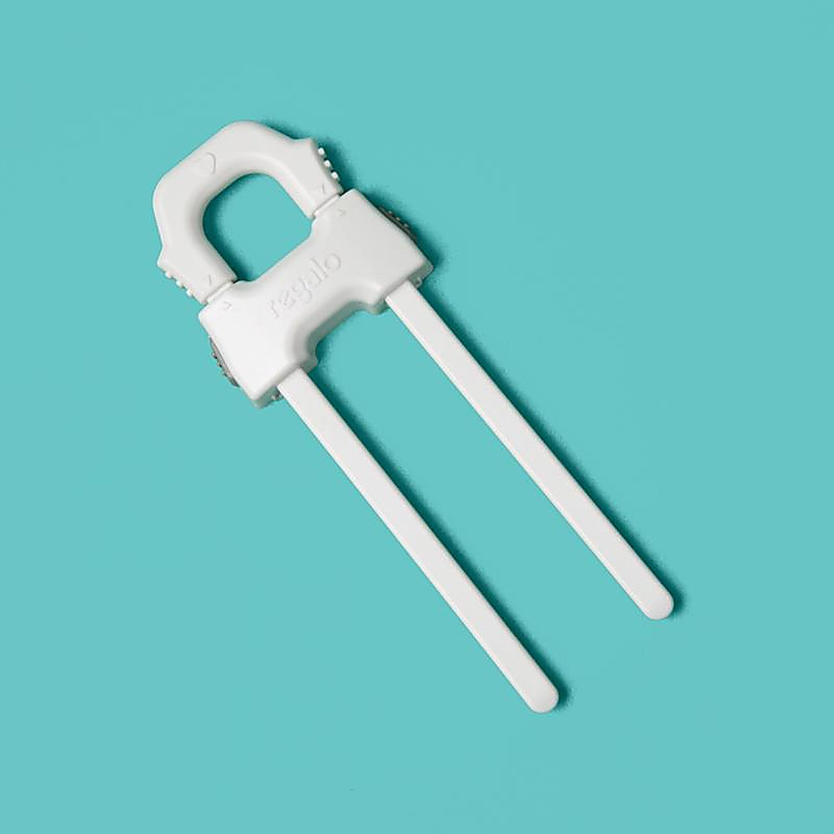 Regalo - 6131 W - White Plastic Cabinet Locks 2 Pack