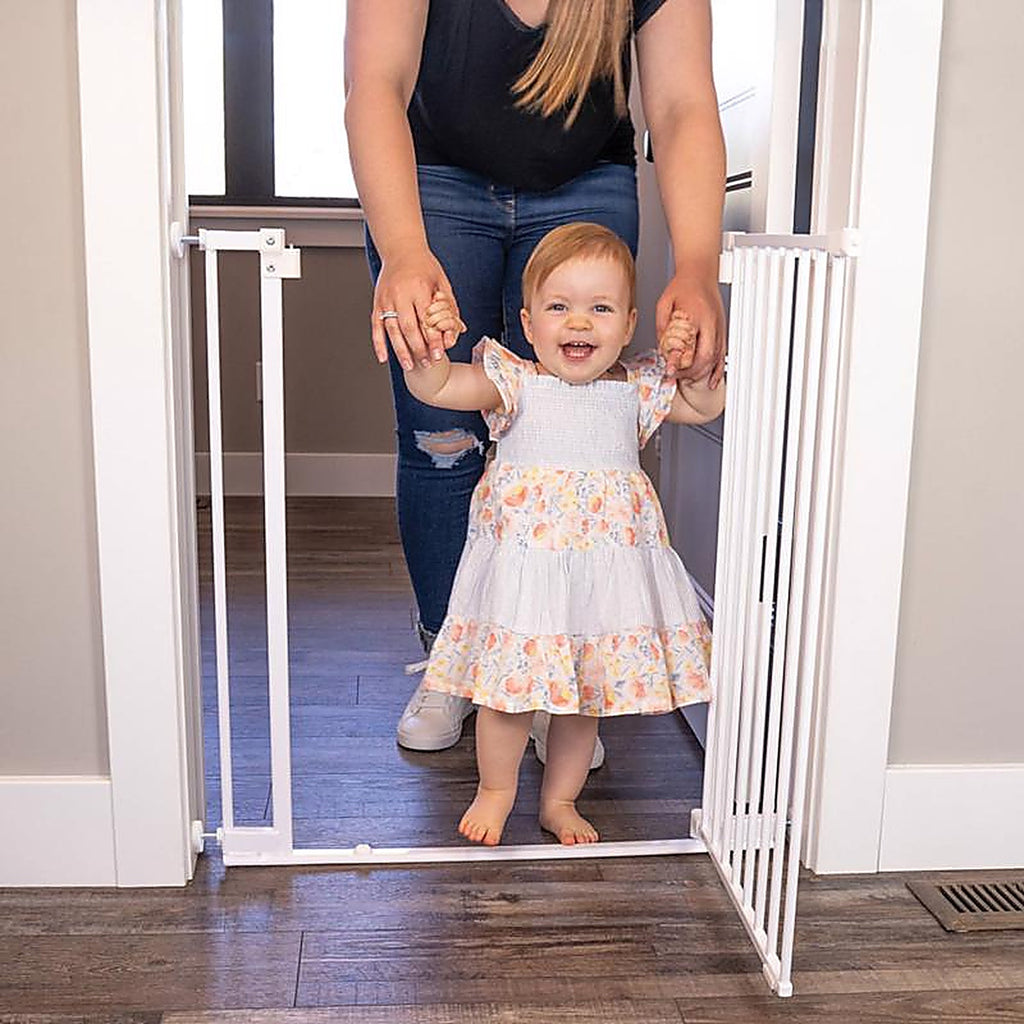 North States - 5502 - White Metal Expandable Baby Gate 1 Pack