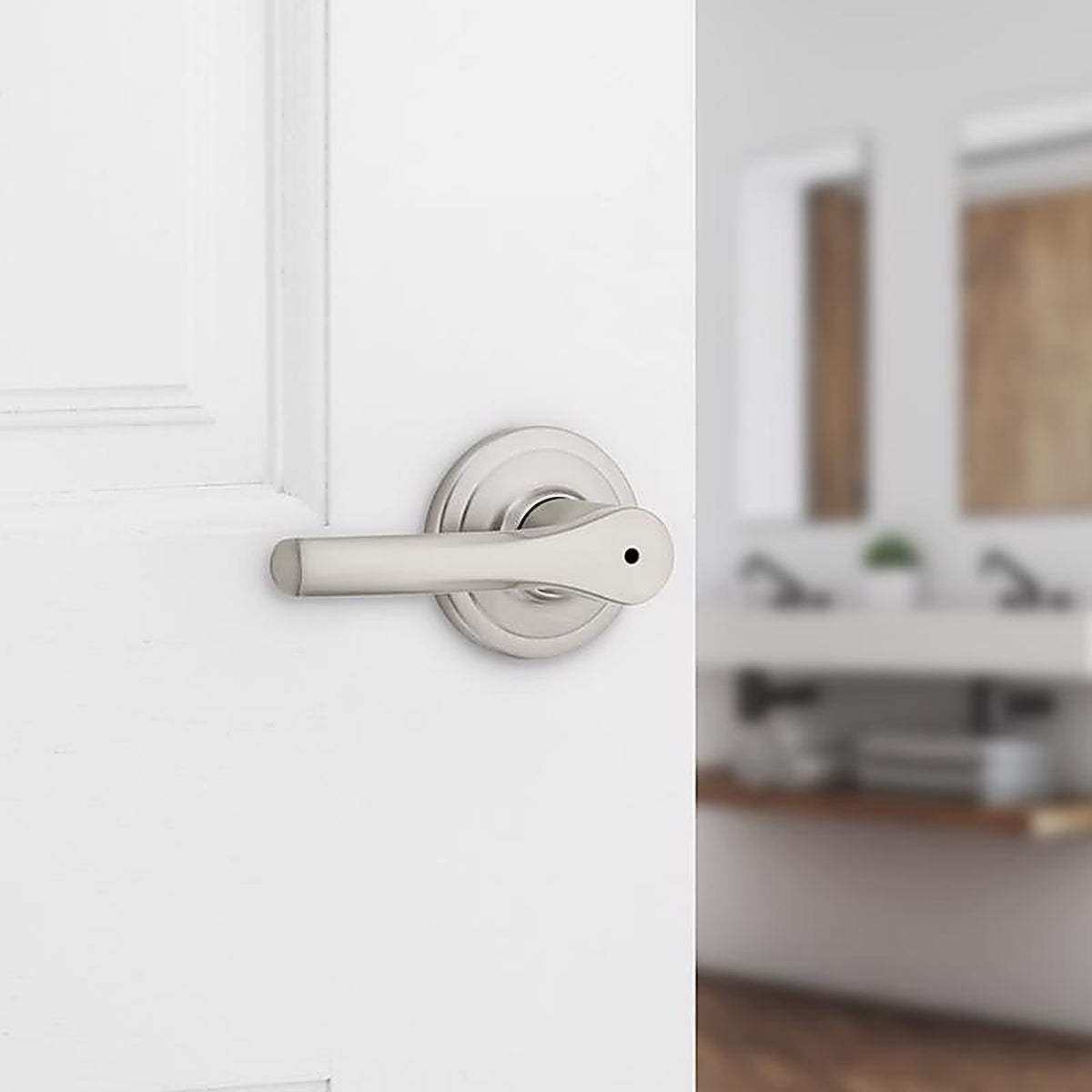Kwikset - 93002-940 - Henley Satin Nickel Privacy Lever Right or Left Handed