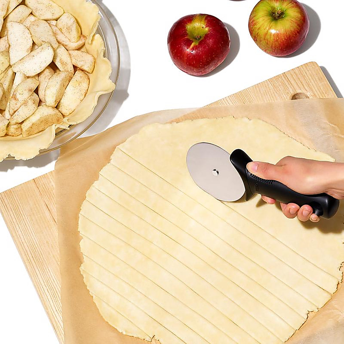 OXO - 11300900 - Good Grips Black/Silver Stainless Steel Pizza Wheel