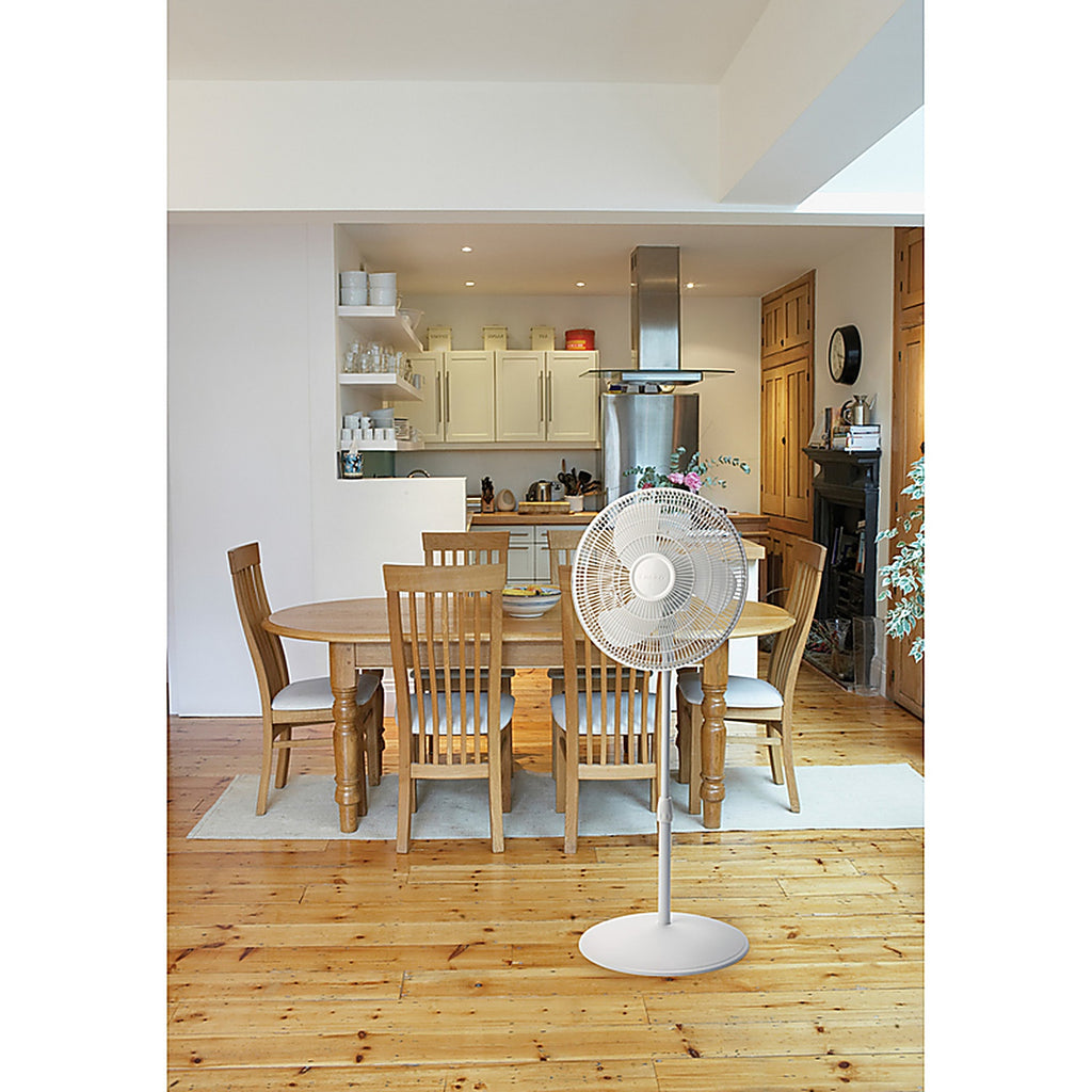 Lasko S16201 47 in. H x 16 in. Dia. 3 speed Oscillating Pedestal Fan