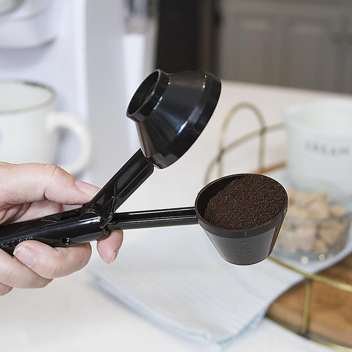 Perfect Pod - A03020 - Ez-Scoop Black Plastic Scoop/Funnel