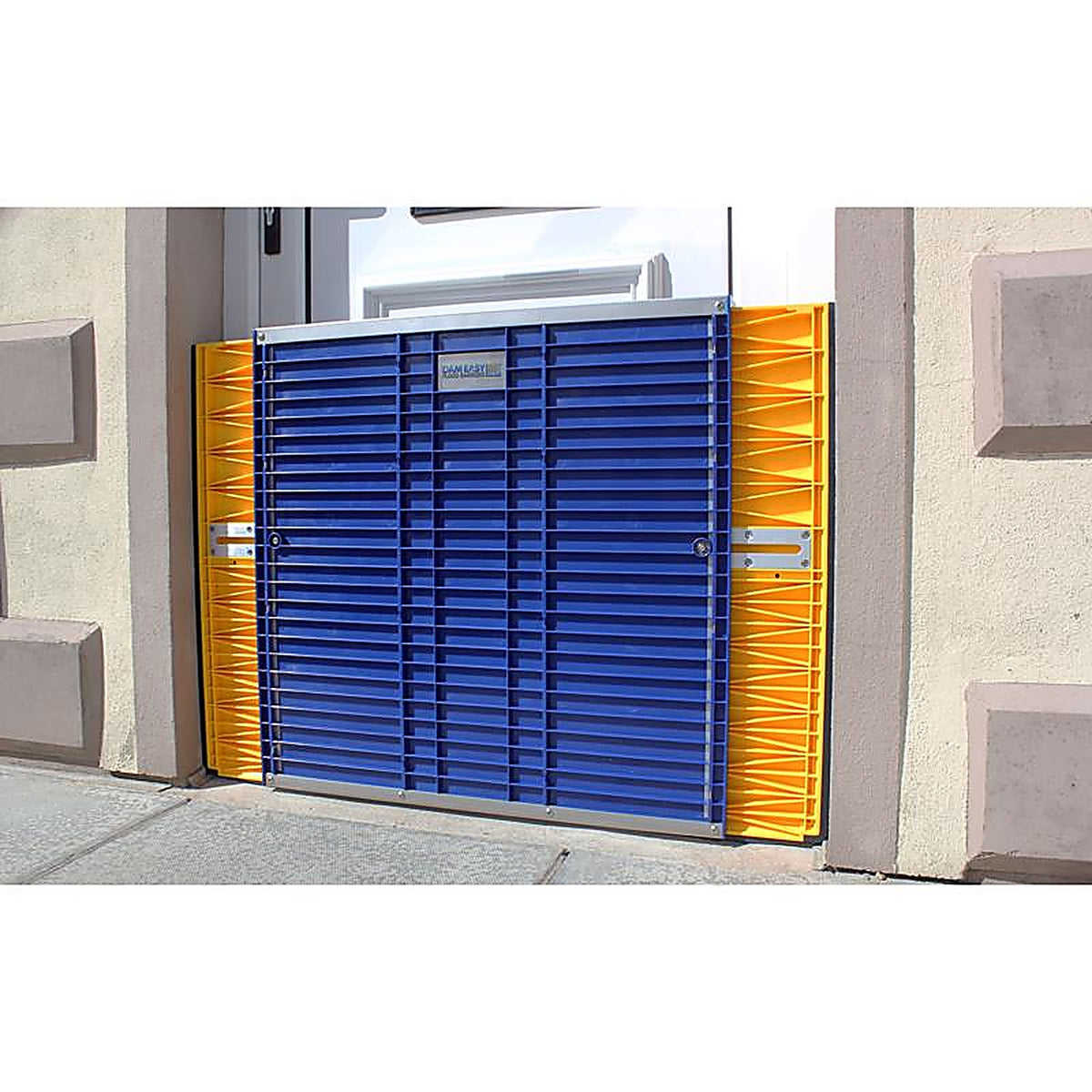 Dam Easy Flood Barrier - DEFB200 - 30 In. H X 30 In. W X 2.75 In. L Flood Barrier 1 Pack