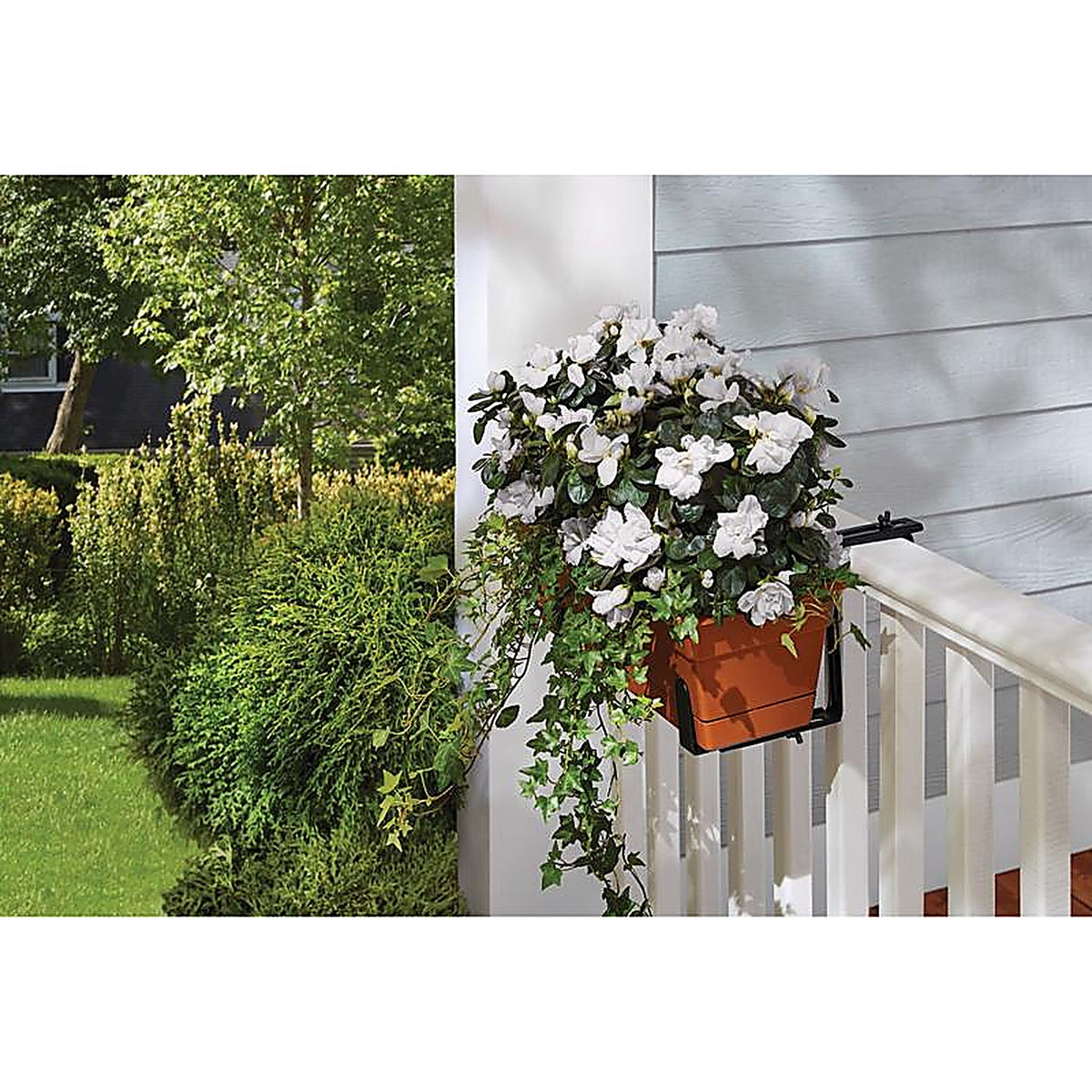 Living Accents - 58047 - Black Steel Adjustable Plant Bracket 1 Pack
