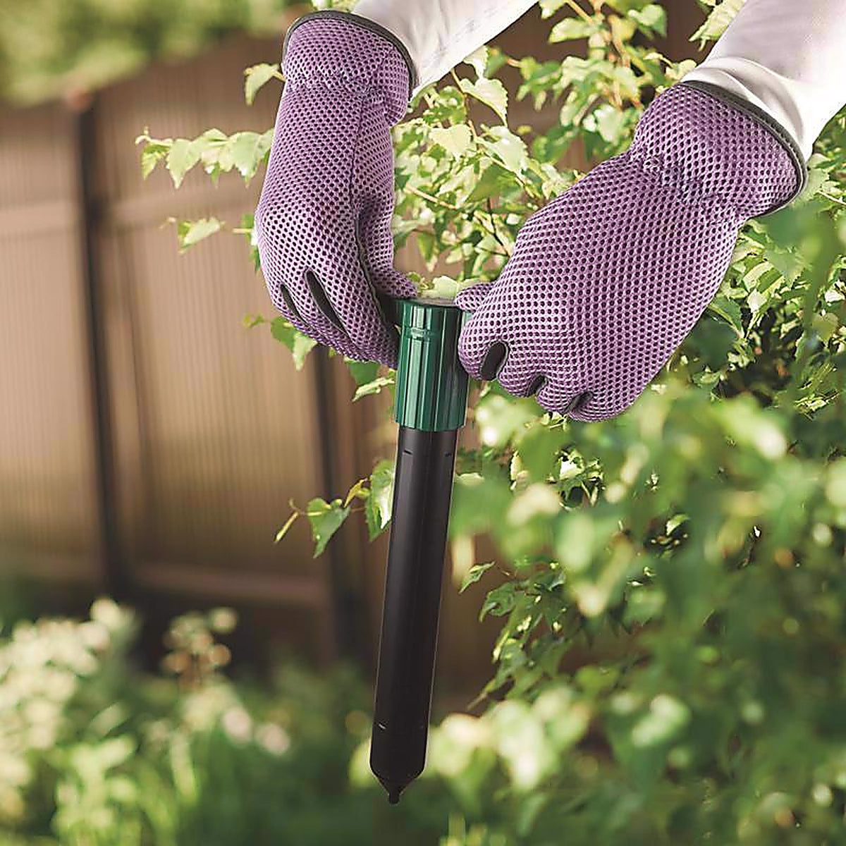 Bonide - 61120 - Molemax Animal Repellent Stake for Gophers and Moles 1 Each