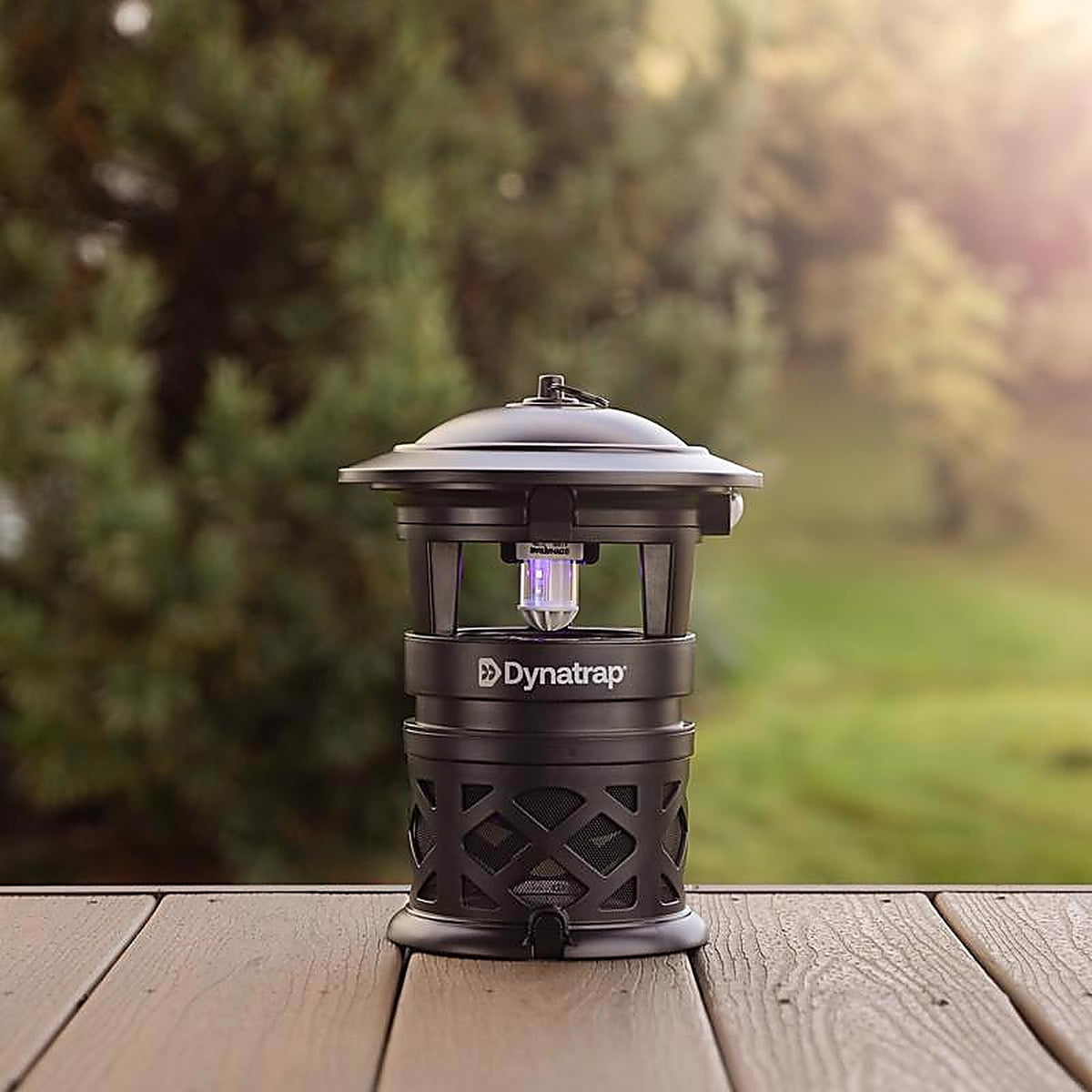 Dynatrap - DT1130 - Outdoor Flying Insect Trap 1/2 Acre