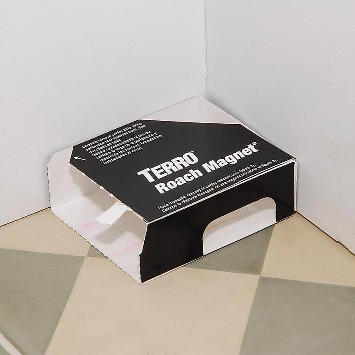 TERRO T256 Roach Magnet Insect Trap 12 pk