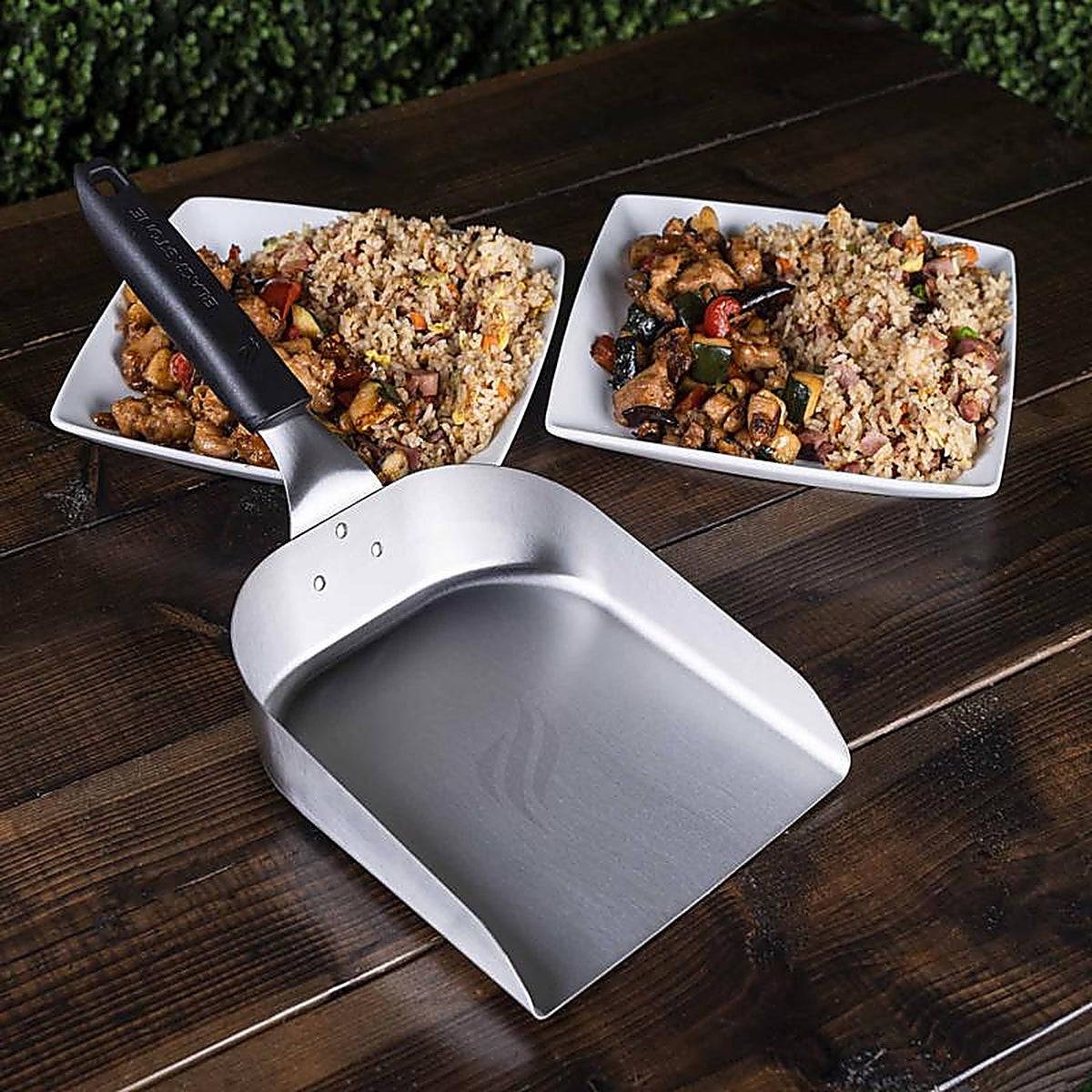 Blackstone - 5621 - Aluminum Black/Silver Griddle Scoop 1 Pack