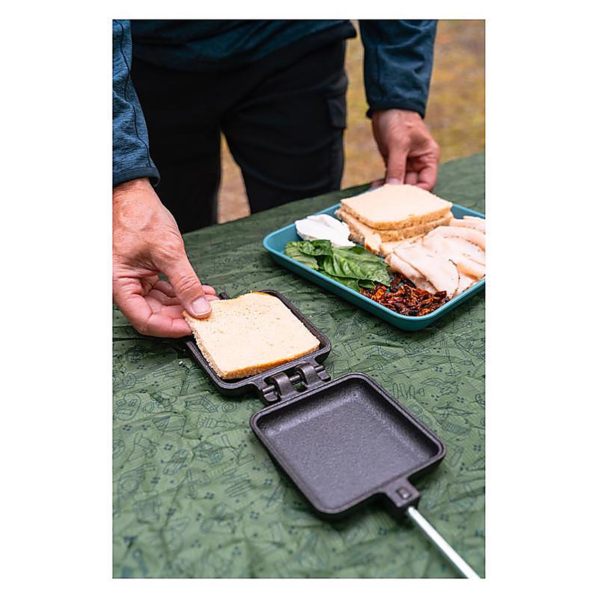 Coghlans - 2543 - Black Camp Cooker 27.20 In. H X 4.50 In. W X 1.50 In. L 1 Pack