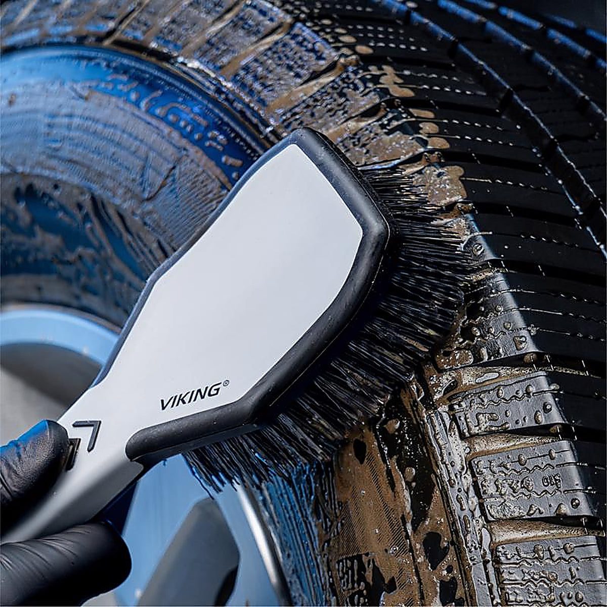 Viking - 929900 - 10.3 In. Stiff Tire Brush 1 Pack
