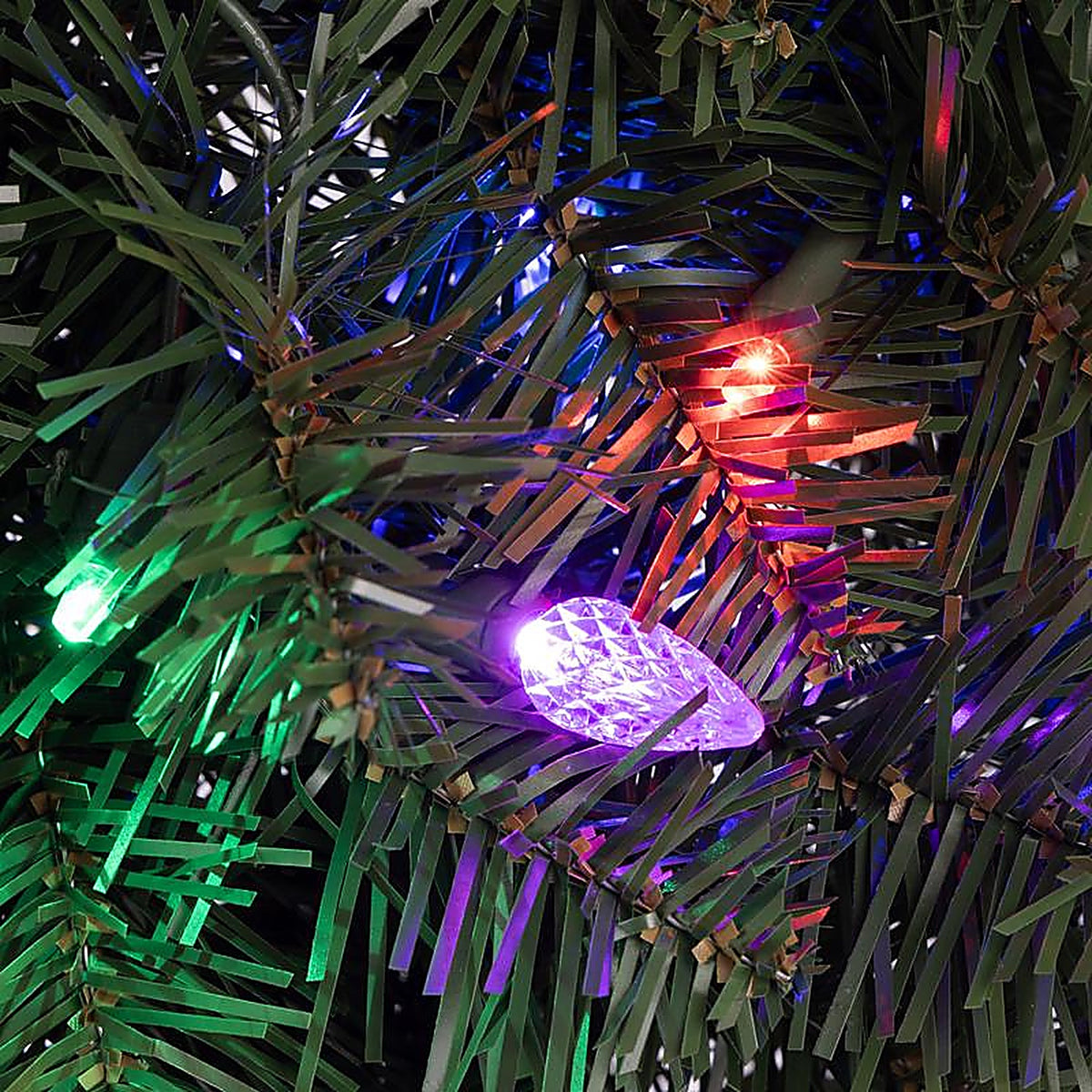 Celebrations MPWR-36-WAC6MUA 36 in. Dia. LED Prelit Mixed Pine Christmas Wreath