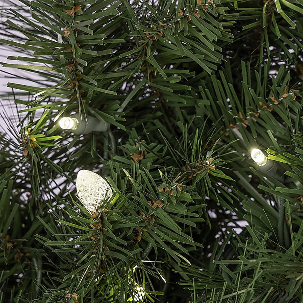 Celebrations MPWR-36-WAC6PWA 36 in. Dia. LED Prelit Decorated Mixed Pine Christmas Wreath