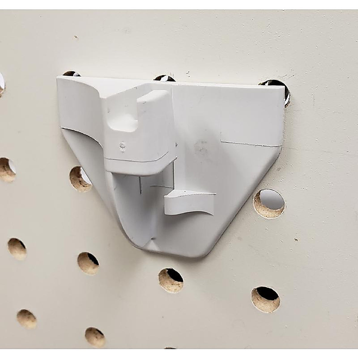 Quick Back - QBP5A B/P-100 - 1.35 In. 250 White Plastic Use with the Hooks Above Peg Hook Back 100 Pack