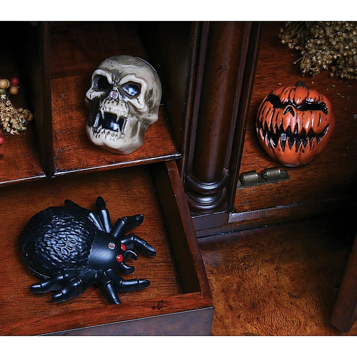 Fun World 91778 Hidden Screamers Halloween Decor