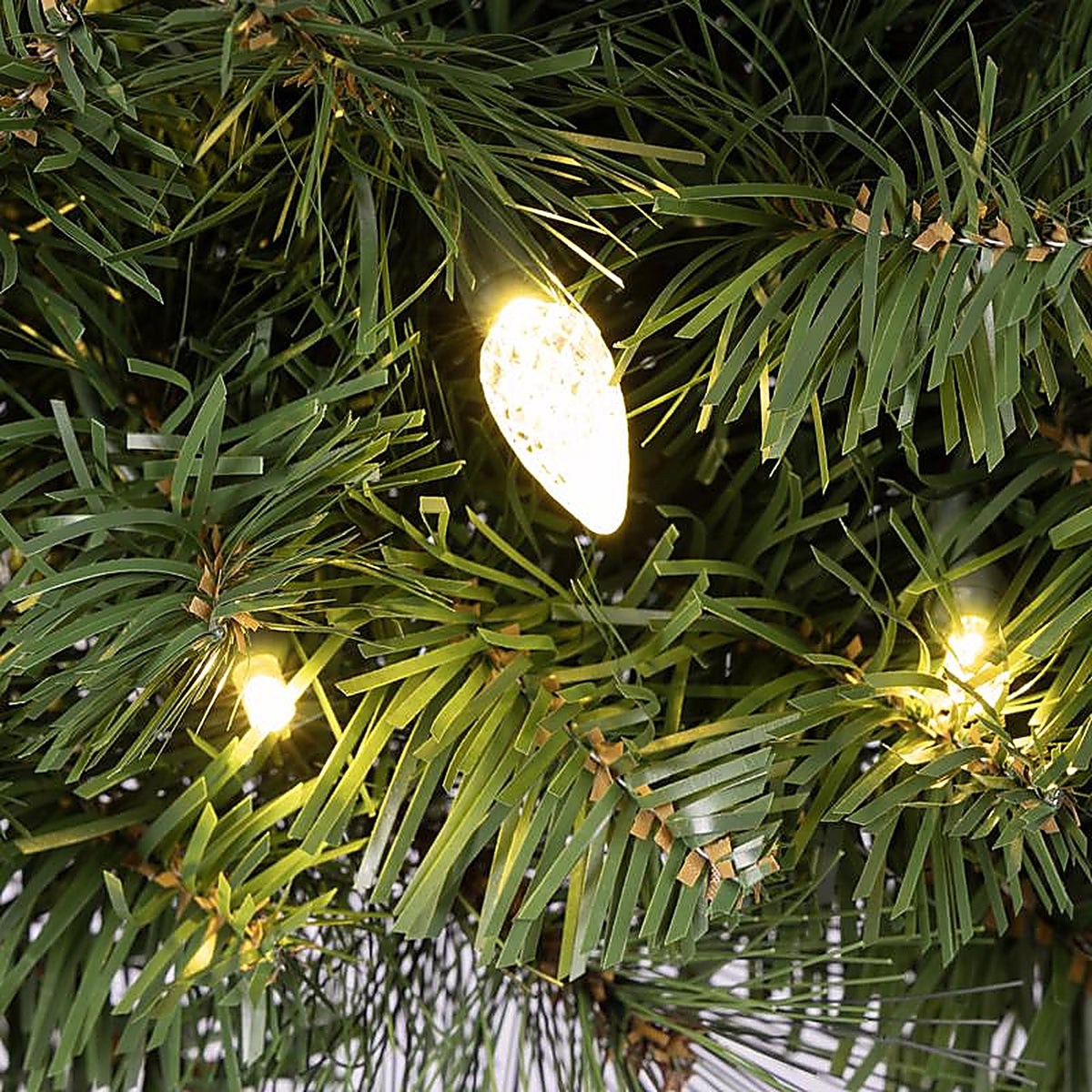 Celebrations - MPWR48WAC6WWA - Platinum 48 In. D LED Prelit Warm White Mixed Pine Wreath