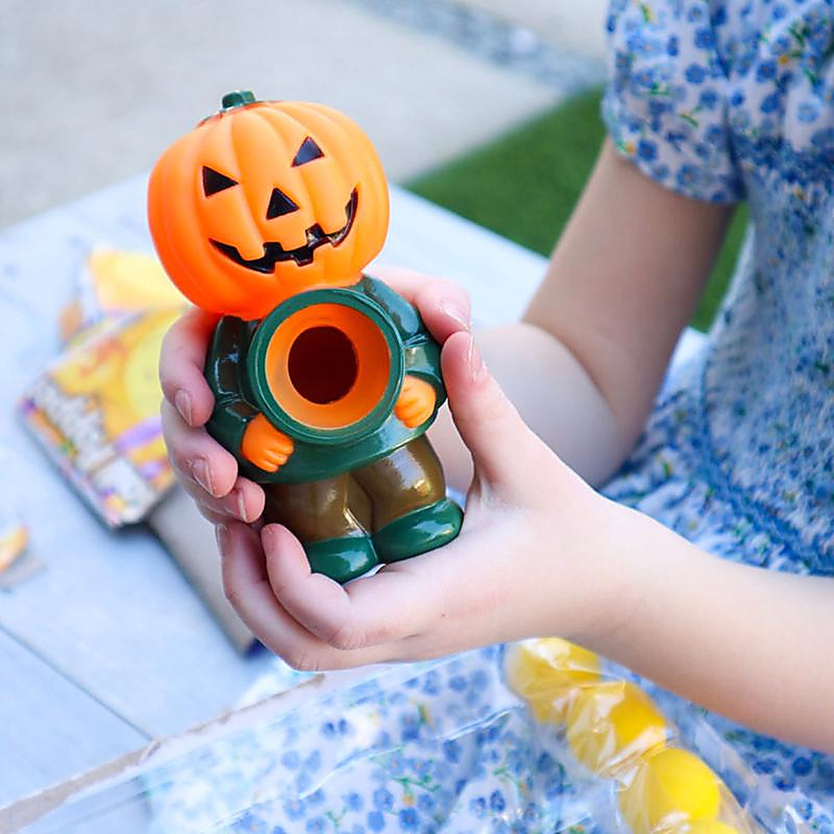 Master Toys - 14187 - Pumpkin Ball Popper Toy 1 Piece