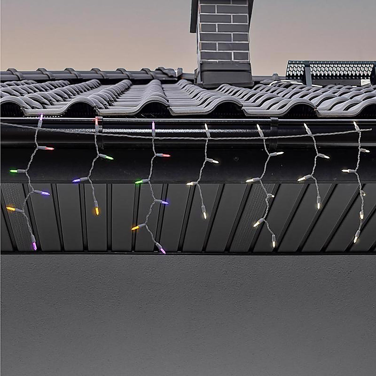 Celebrations - ICT5WWMUA - Platinum LED T5 Multicolored/Warm White 100 CT Icicle Christmas Lights 8.5 Ft.