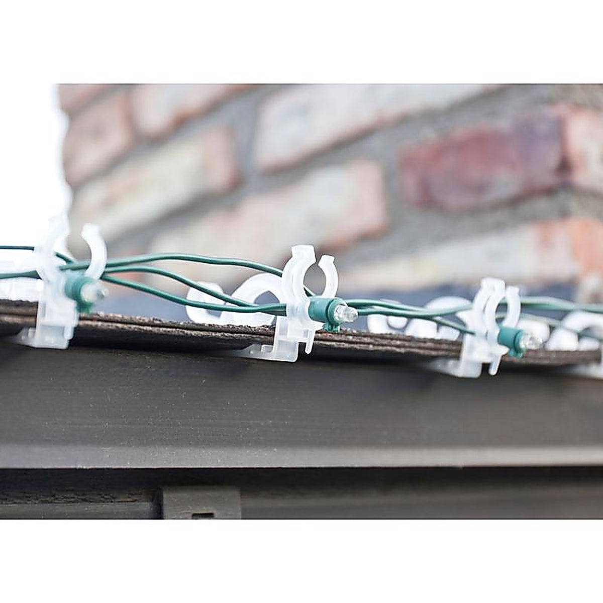 Simple Living Solutions - 712150-1 - Universal Light Clips 150 Pack