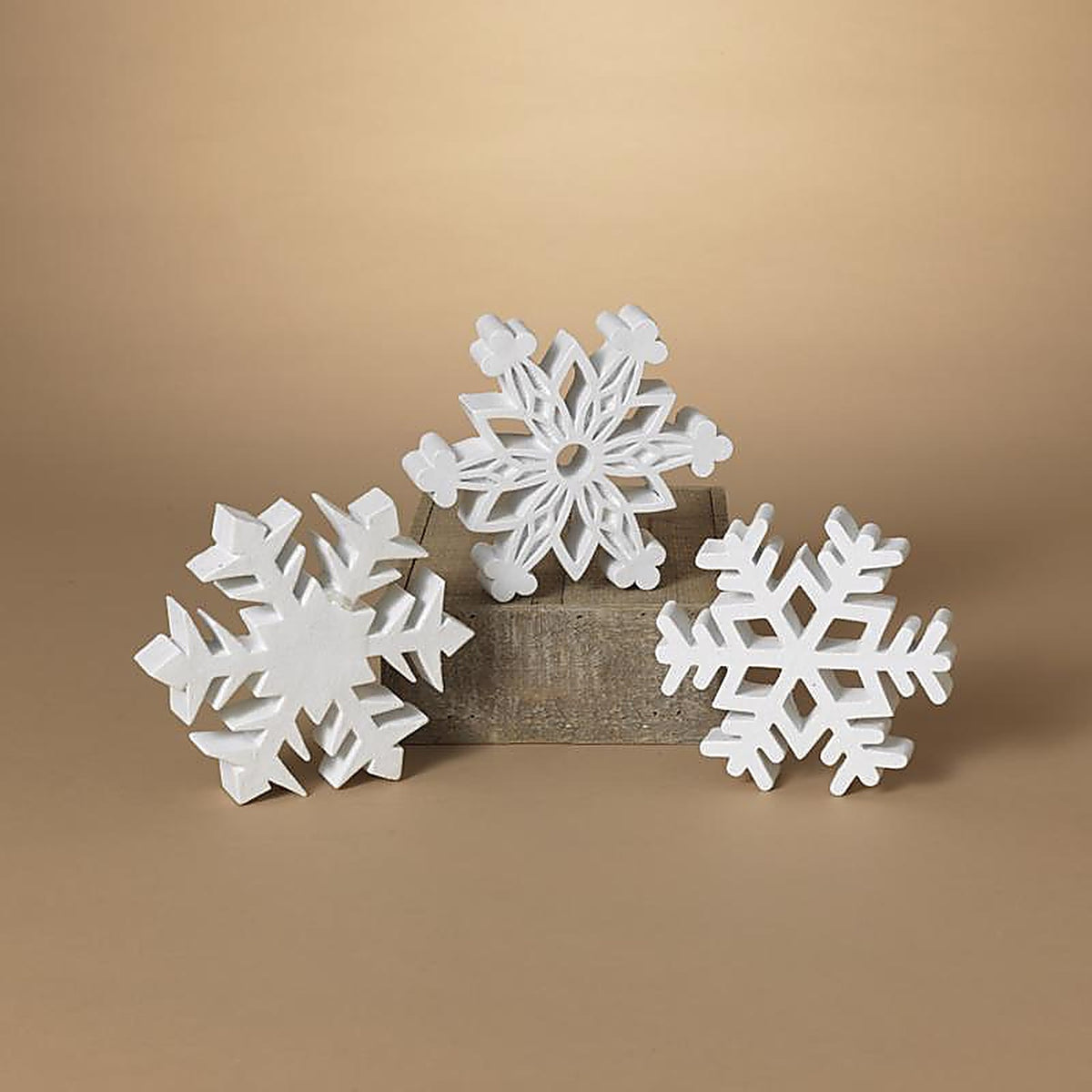 Gerson - 2692400 - White Holiday Snowflakes Ornaments