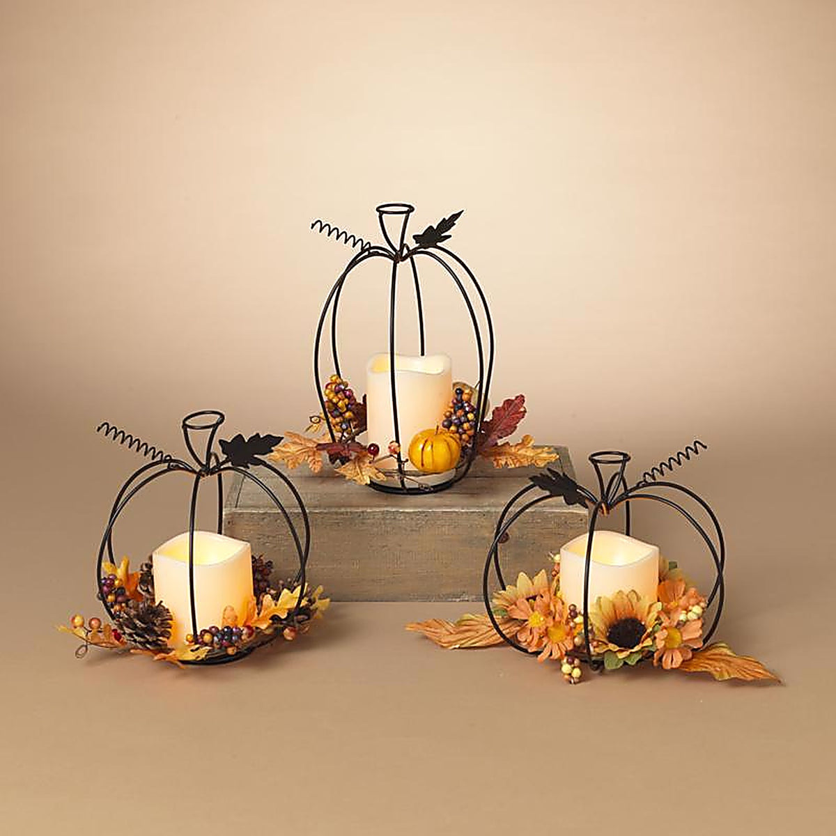 Gerson - 2732920 - 9 In. Harvest Pumpkin & LED Candle Fall Decor