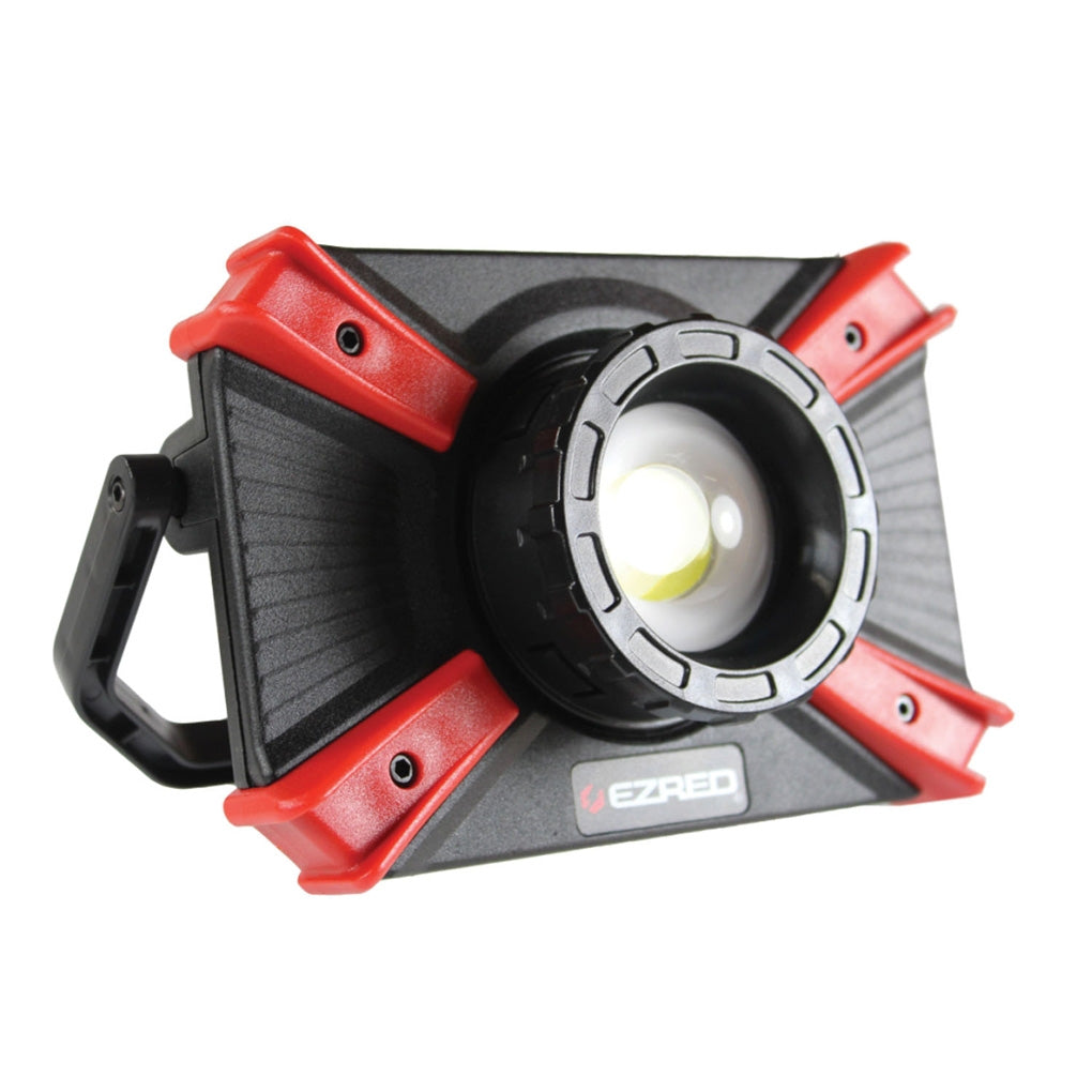 E-Z Red XLF1000 1001 Lm Extreme Focusing Light